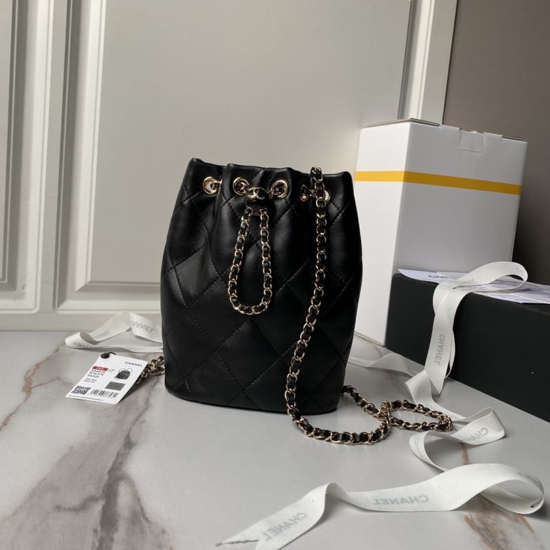 Ch**el bucket bags